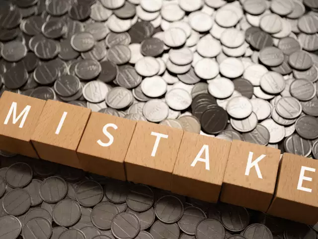 Avoid These Critical Money Mistakes Now